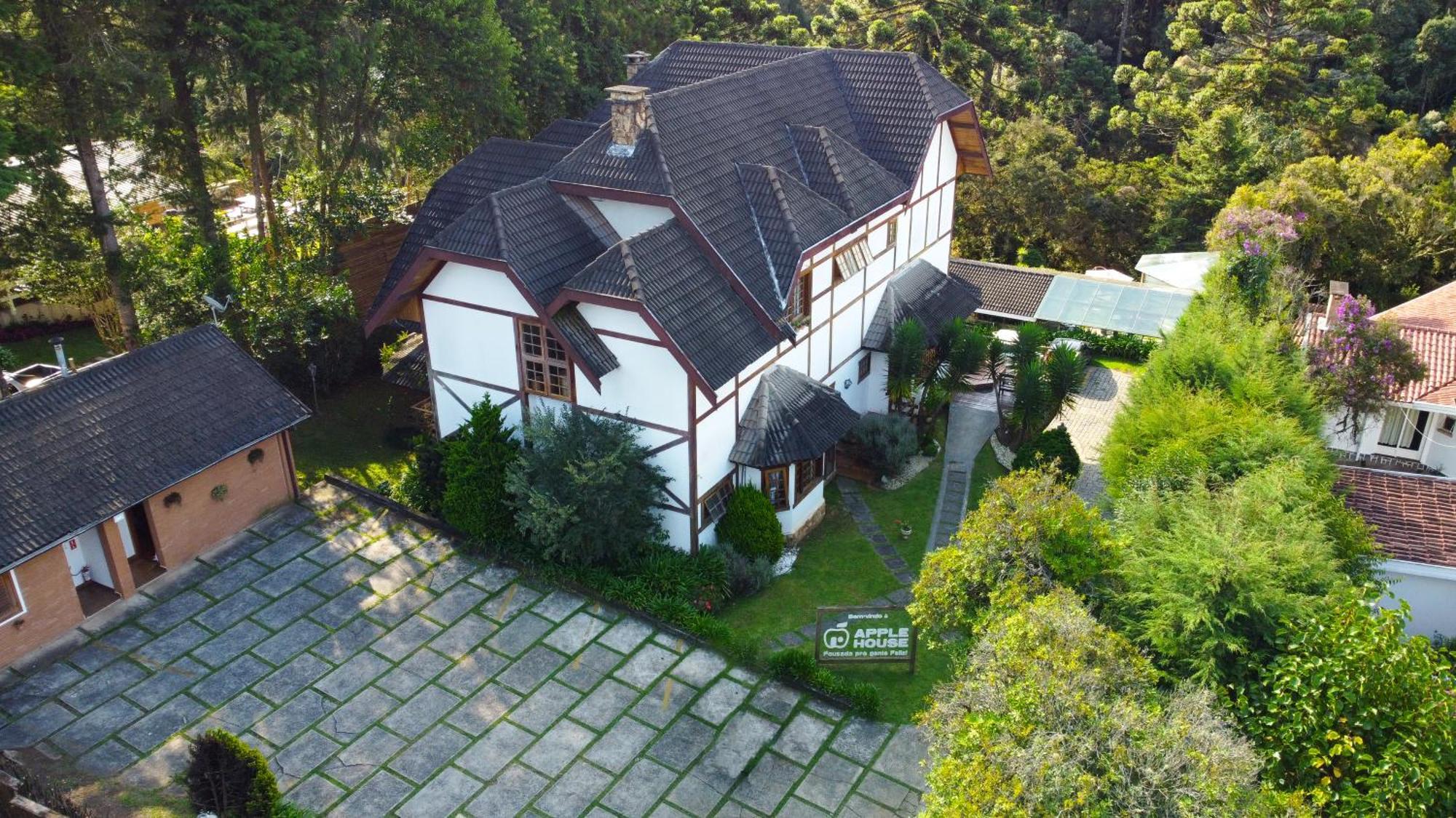 Pousada Apple House - Campos do Jordao 4*